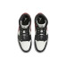 Jordan Air Jordan 1 Mid WMNS "Black Toe"