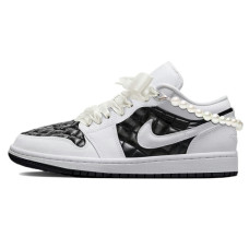 Jordan Air Jordan 1 Low quilted triple white