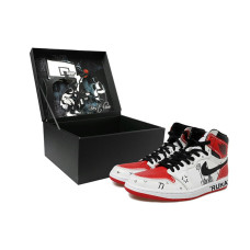 【 】Air Jordan 1 Retro High OG OKHR 11