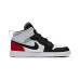 Jordan Air Jordan 1 mid alt